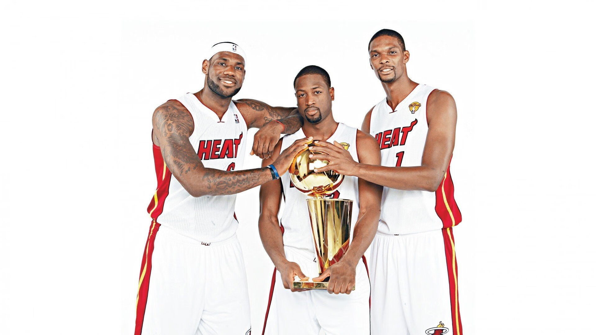 开云体育官方网站-F1赛道与篮球场，猛龙掘金争冠战背后的极限博弈哲学