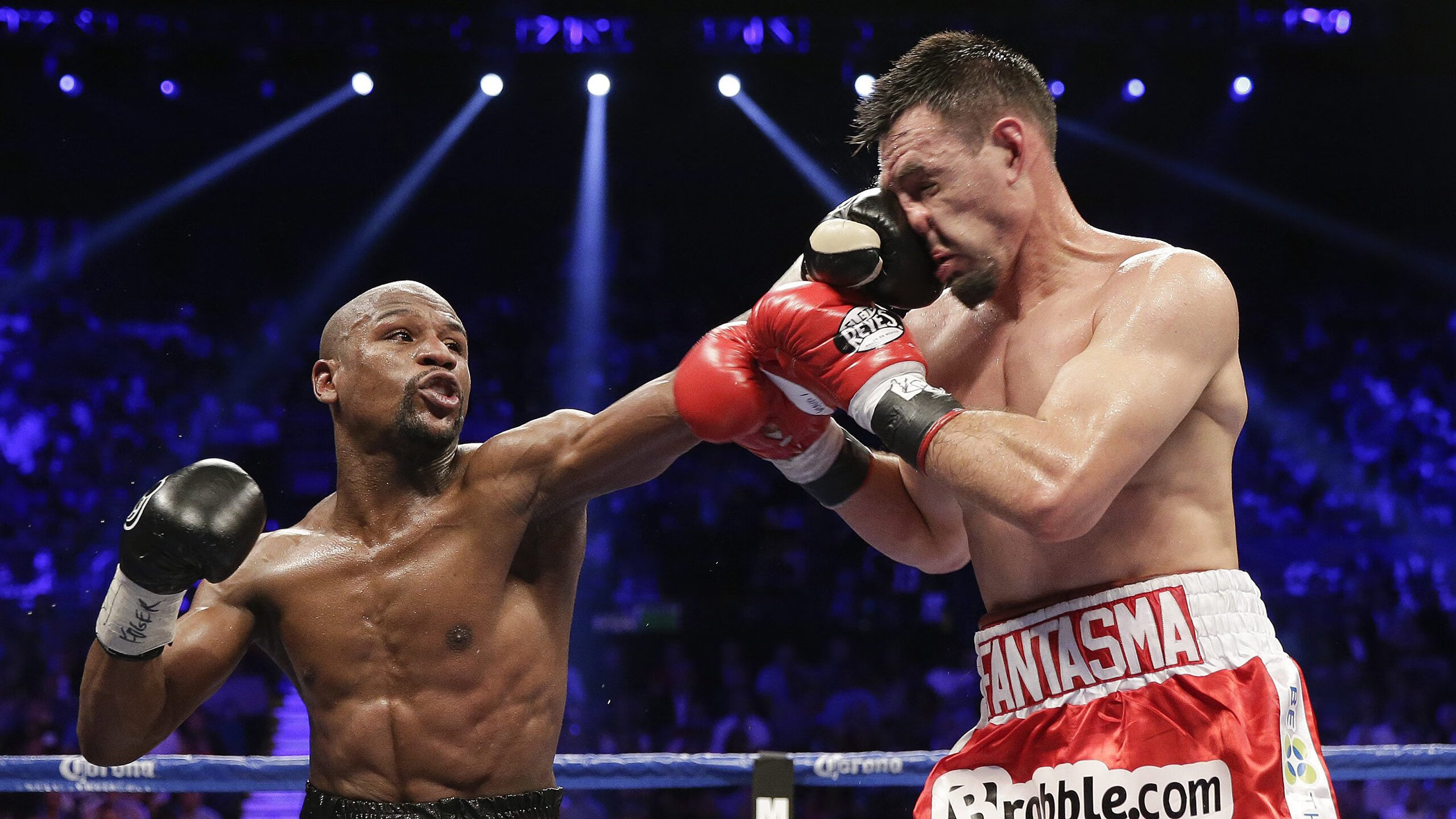 开云体育世界杯-塔图姆用实力证明自己，上海队淘汰赛过关公牛，当东方韧性遇见西方孤勇